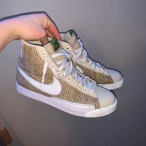 Vintage Bamboo Nike Blazers